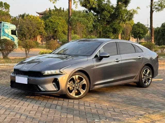 Kia K5 - миниатюра 3