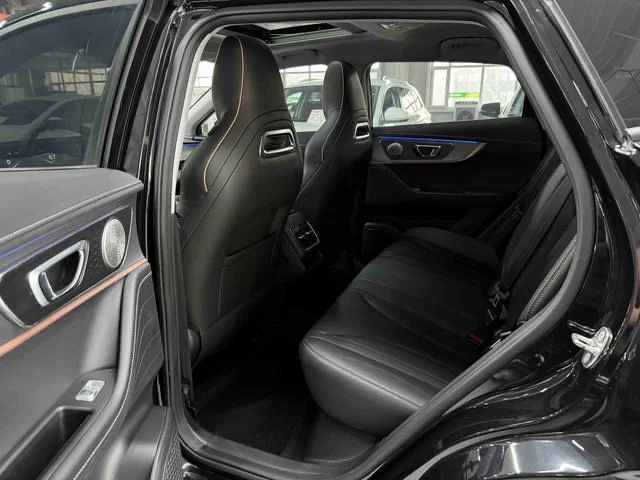 Chery Oumengda - миниатюра 10