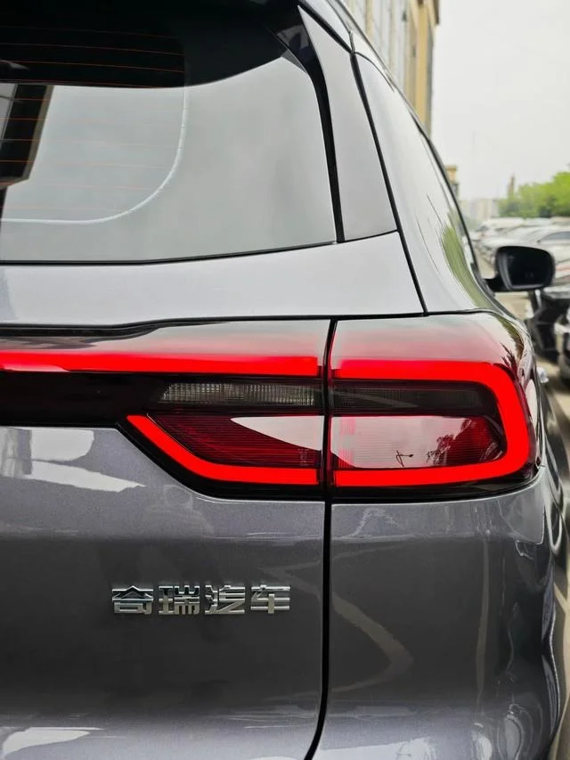 Chery Tiggo 8 - миниатюра 6