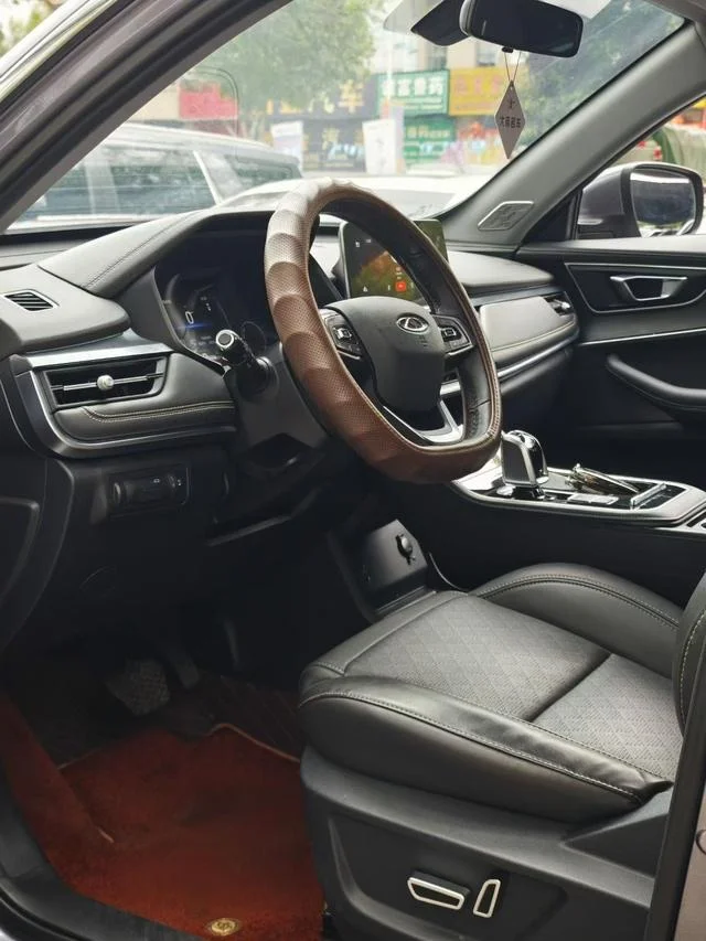 Chery Tiggo 8 - миниатюра 7