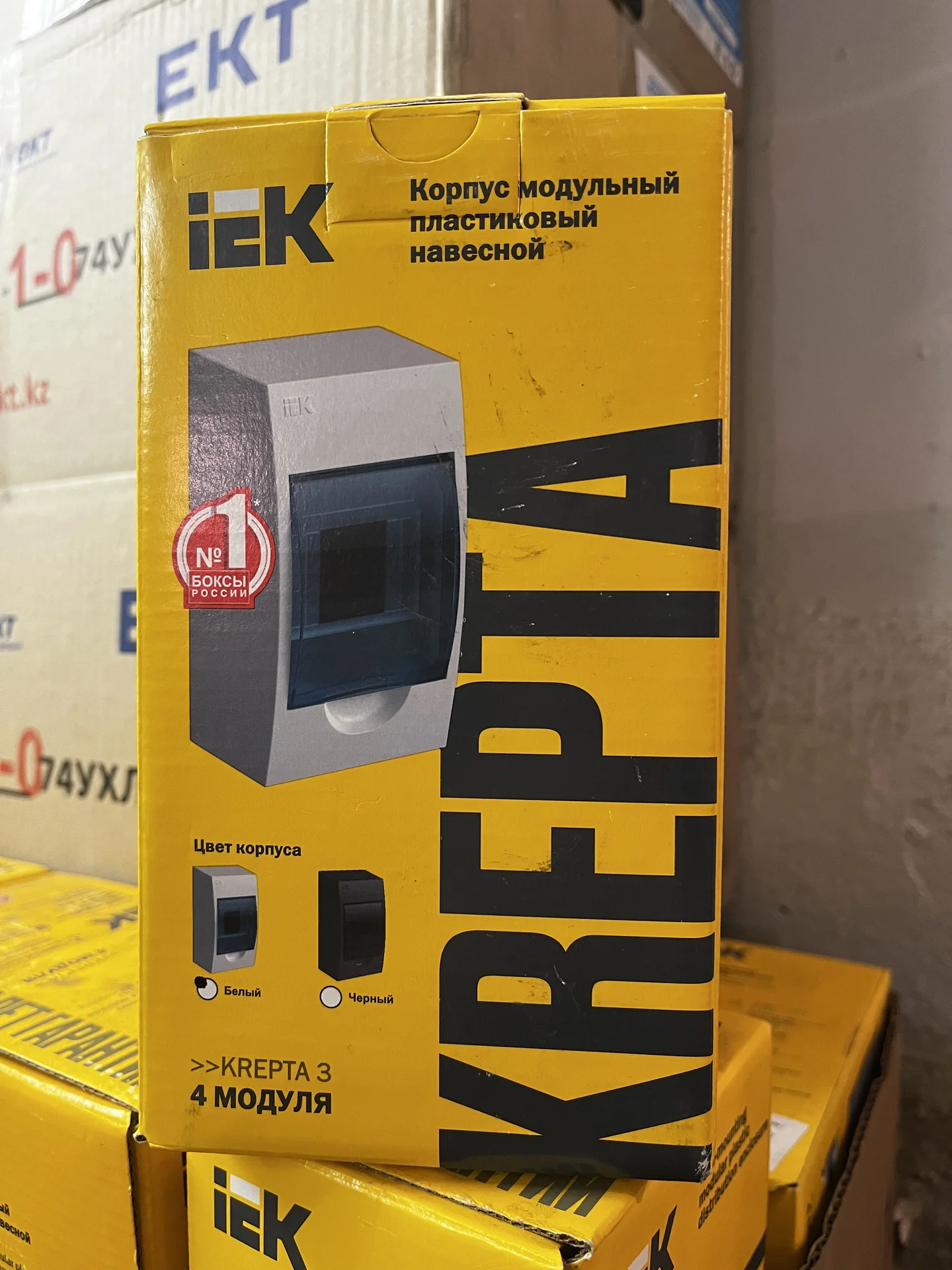 Щит электромонтажный IEK Krepta 3 ЩРН-П-4 - изображение 1