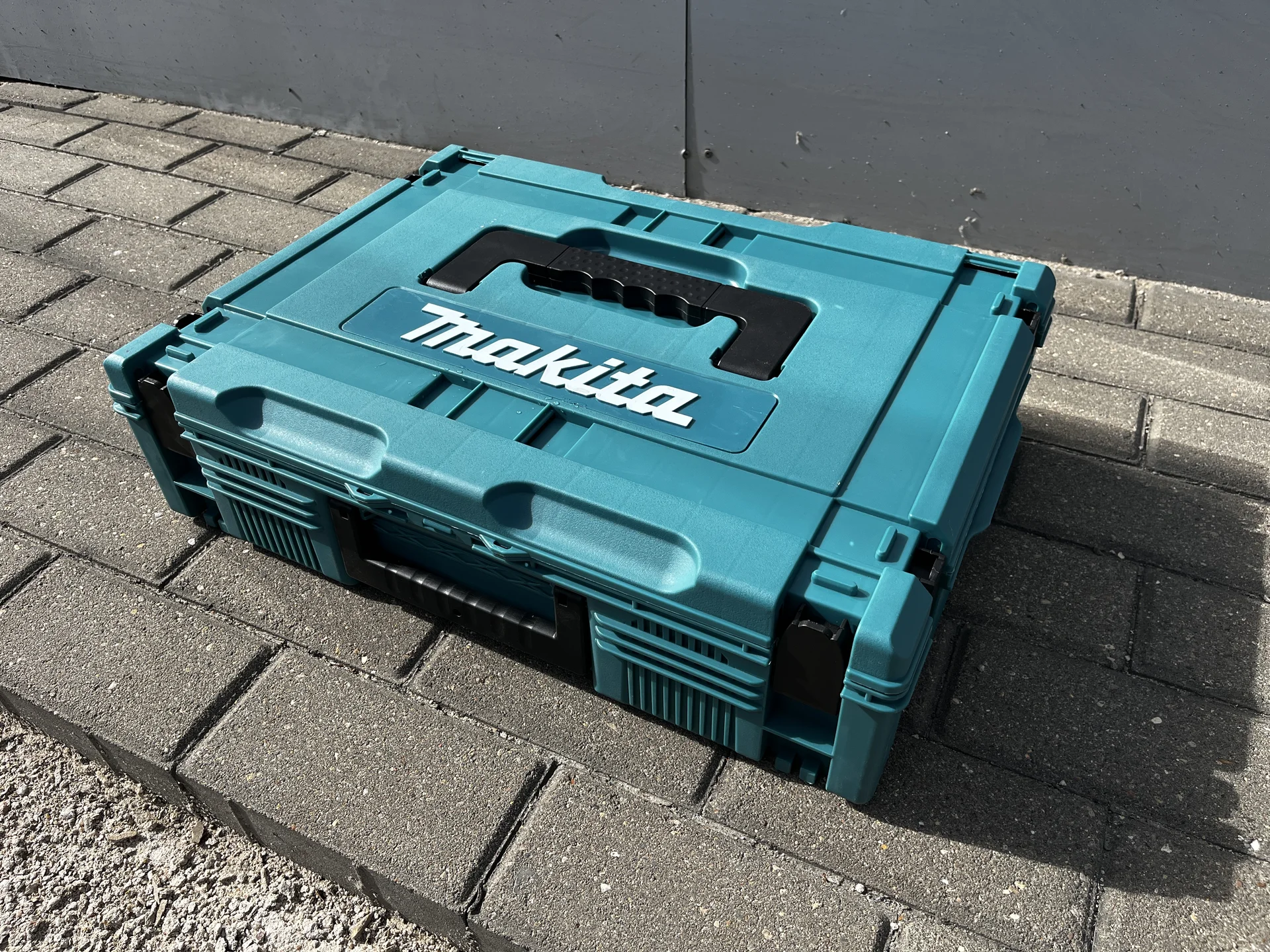 Набор аккумуляторного инструмента Makita 4в1 - миниатюра 3