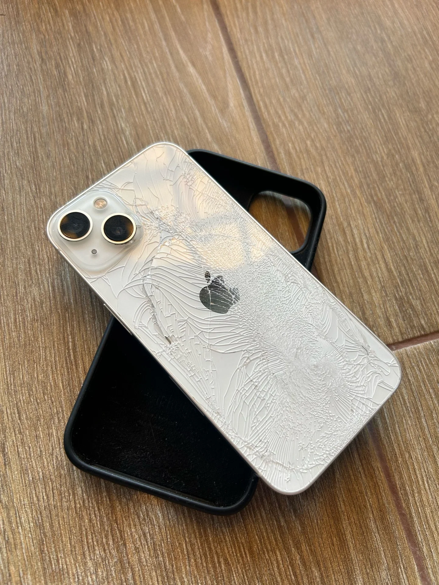 iPhone 13, 128gb - миниатюра 2
