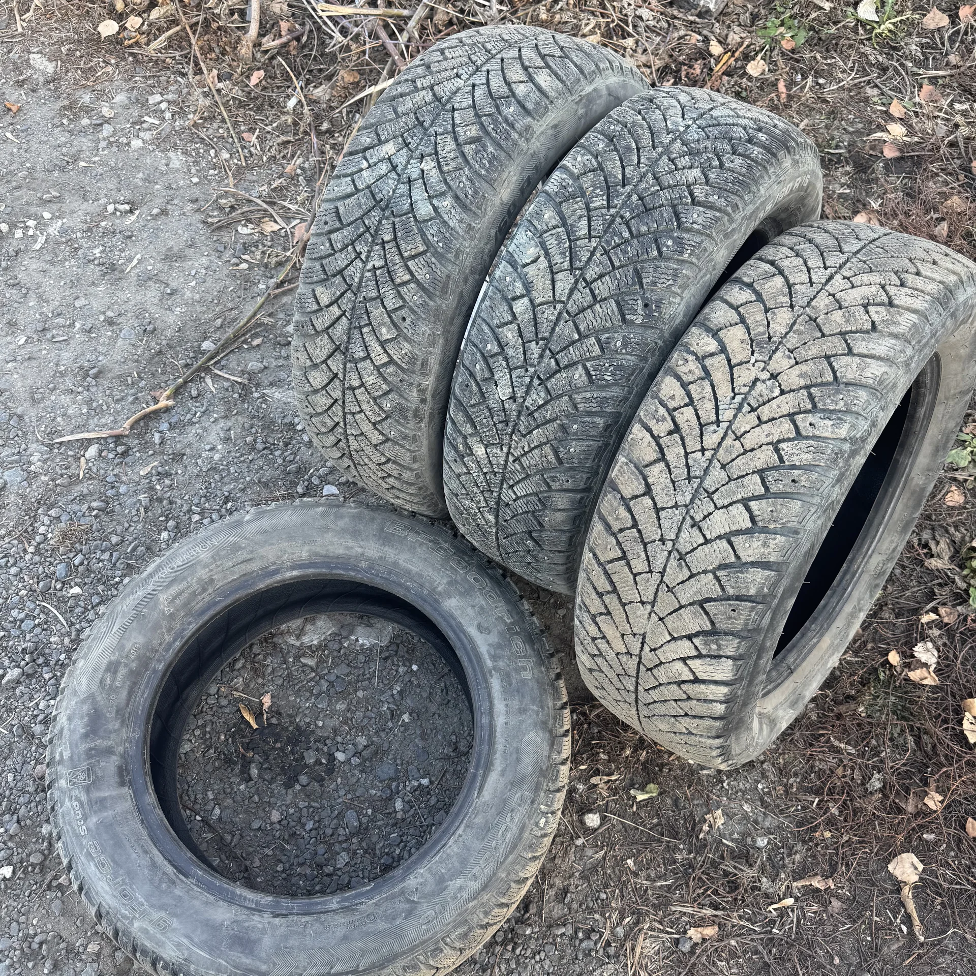 Зимняя резина BFGoodrich 205/60/16 - изображение 1