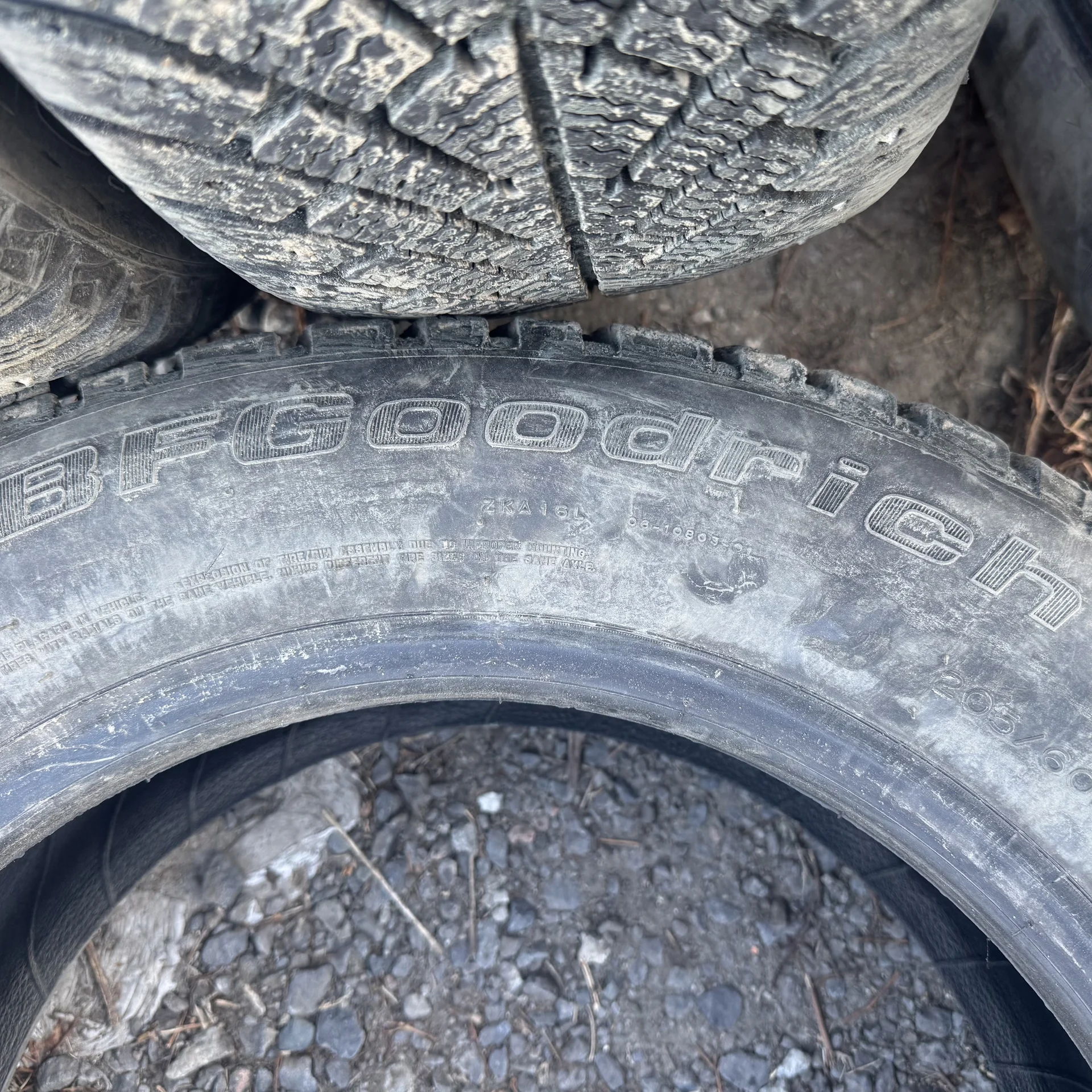 Зимняя резина BFGoodrich 205/60/16 - миниатюра 3