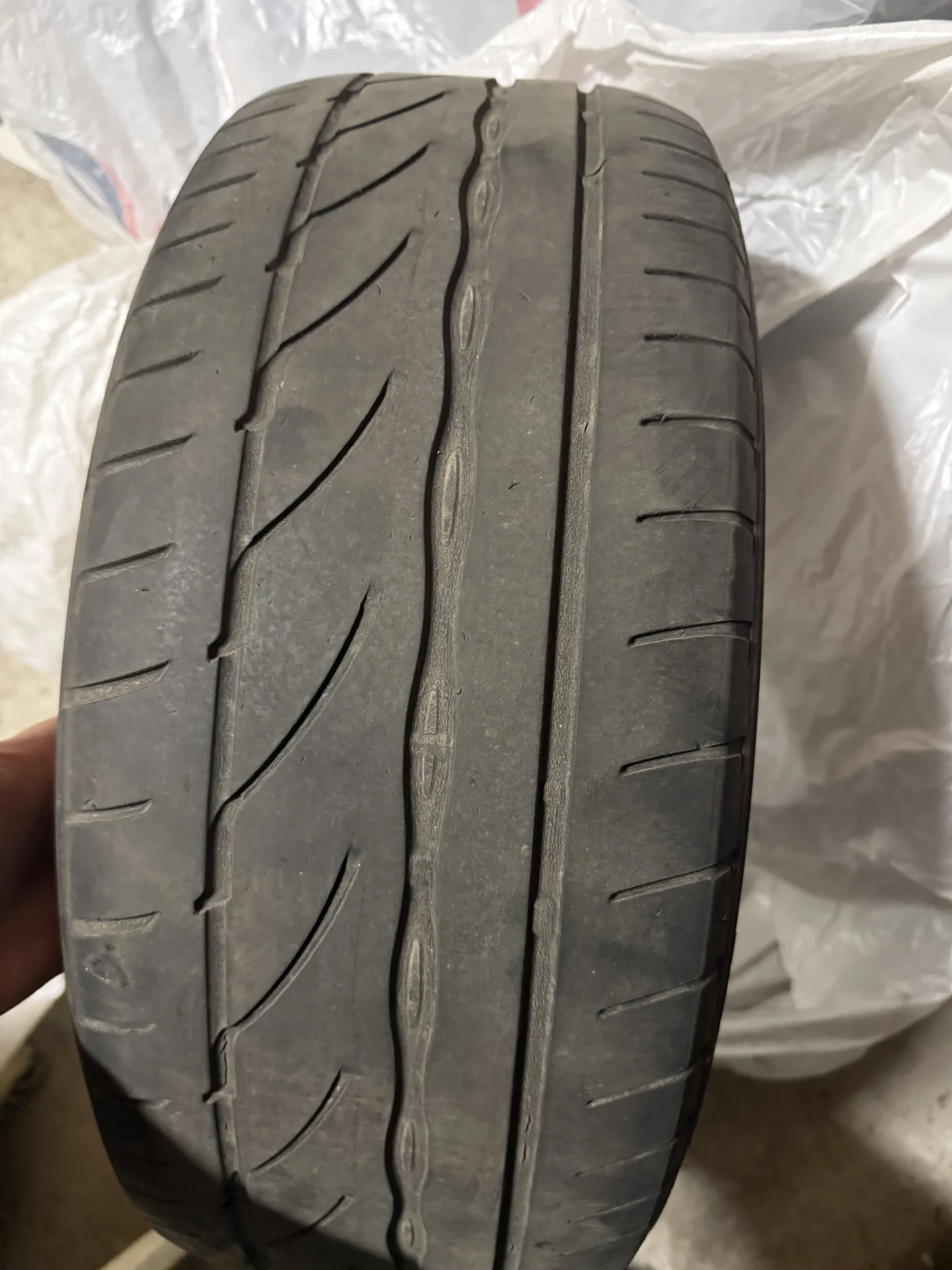 Летняя резина Bridgestone Potenza RE002 Adrenalin - миниатюра 5