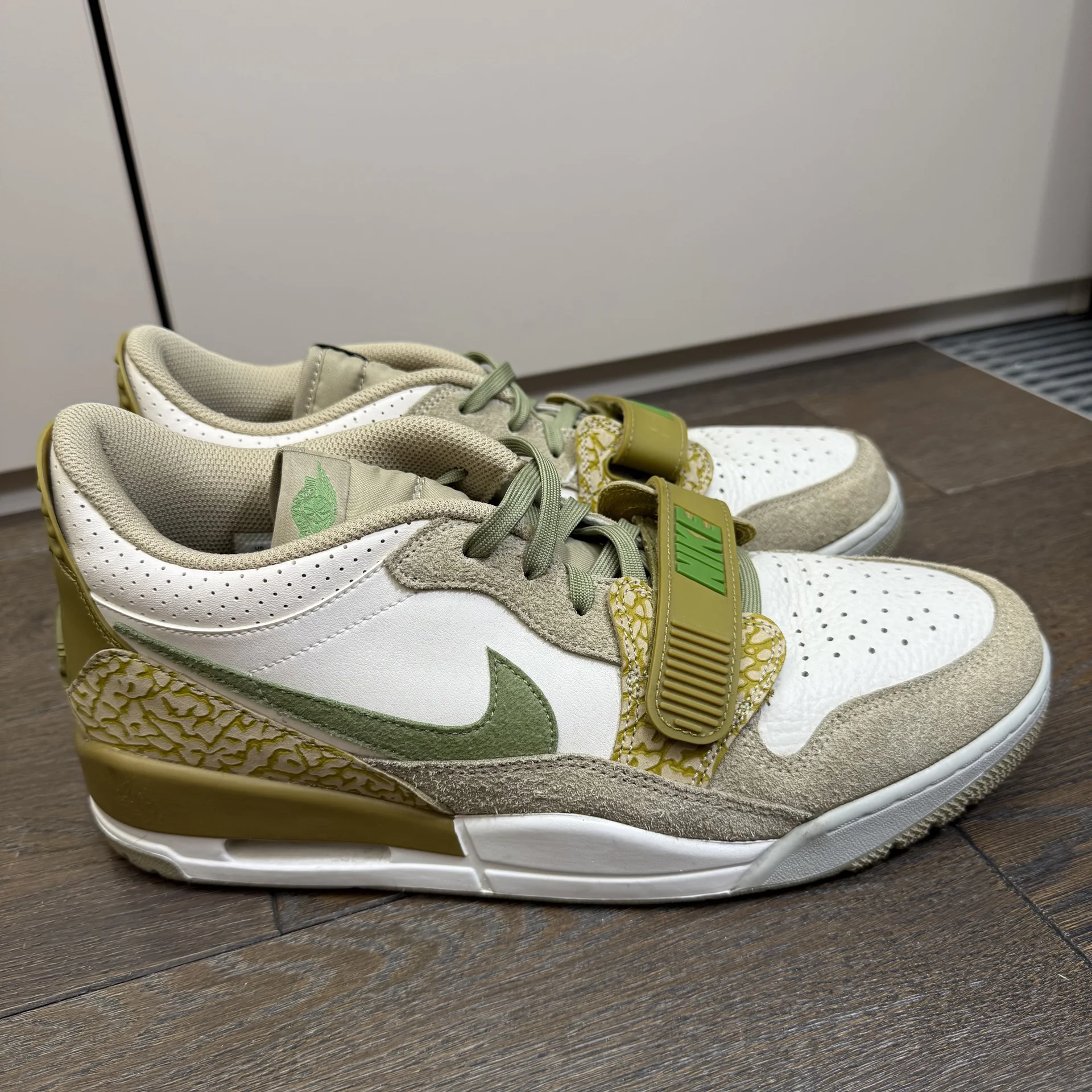 Air Jordan Legacy 312 low - миниатюра 3