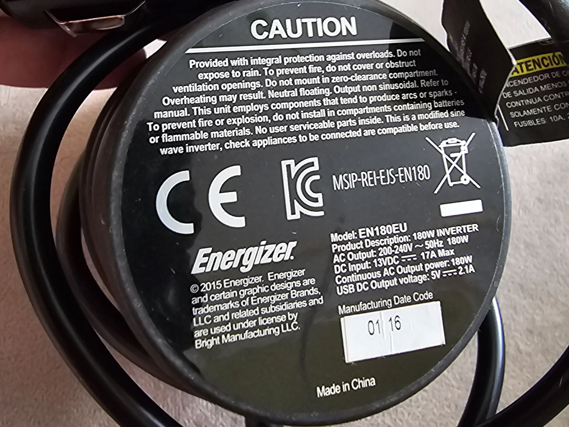 Автомобильный инвертор Energizer - миниатюра 2
