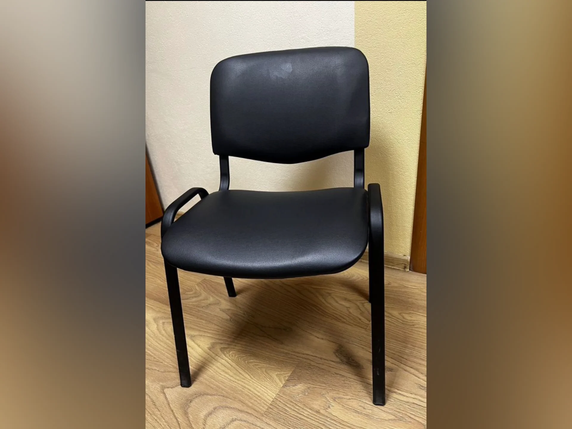 Стул офисный - изображение 1