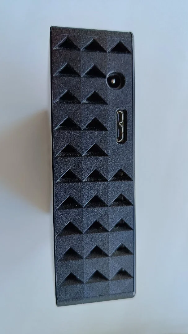 Переносной жесткий диск 4 gb - миниатюра 3