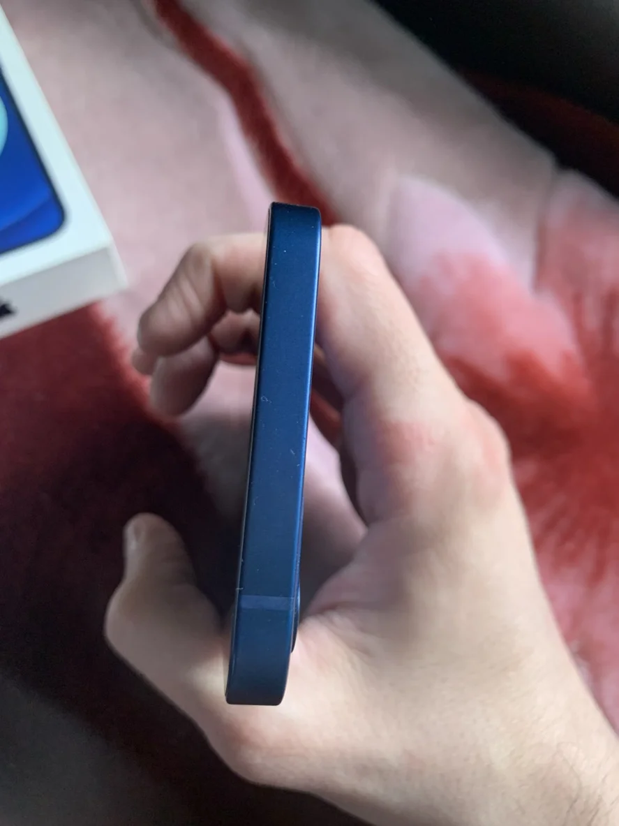 iPhone 12 - миниатюра 10