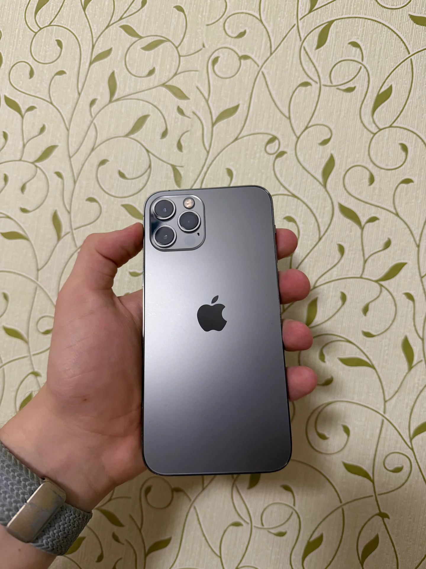 iPhone 12 Pro 256gb Черный - изображение 1
