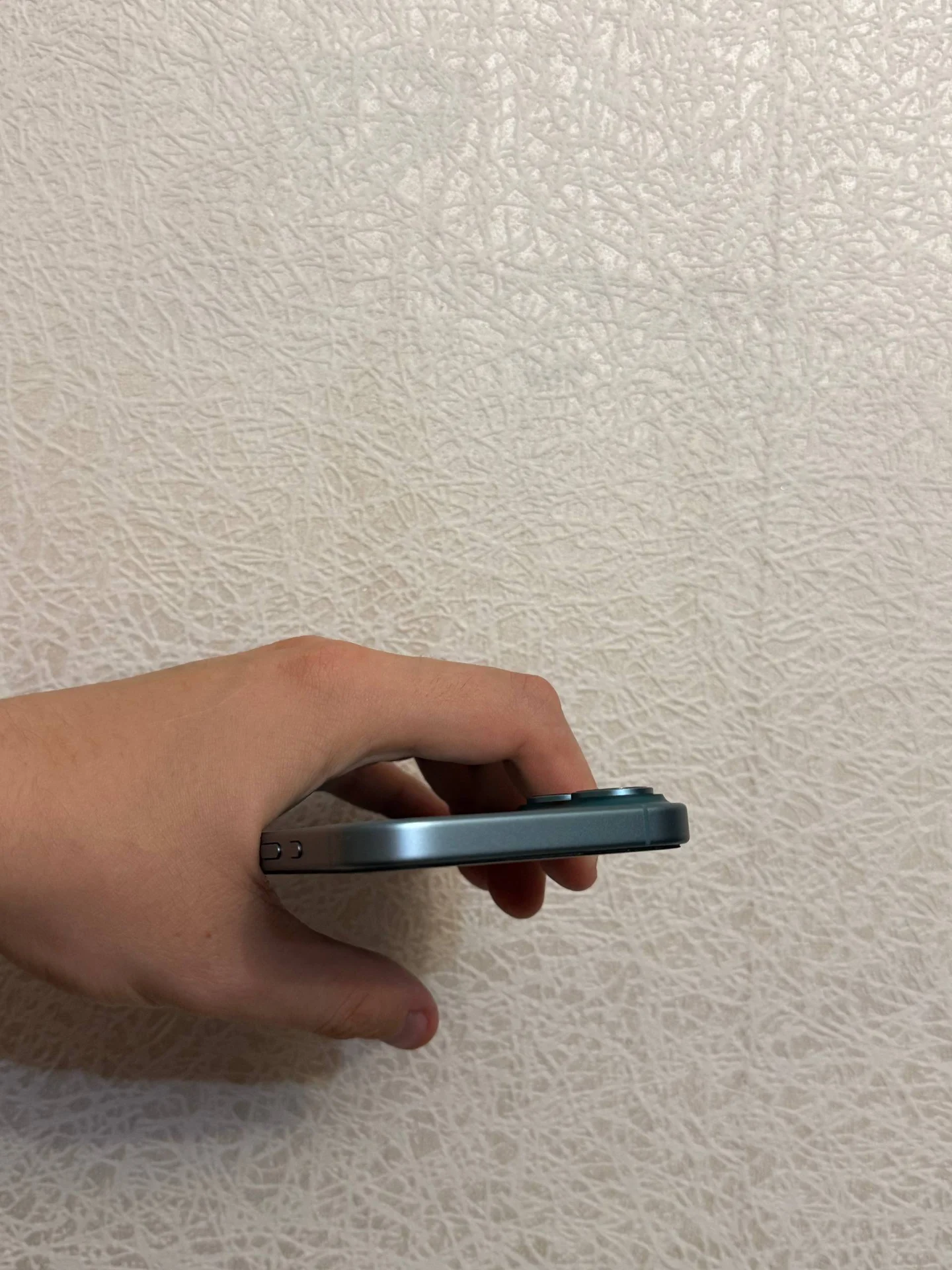 iPhone 16 128gb Зеленый - миниатюра 5