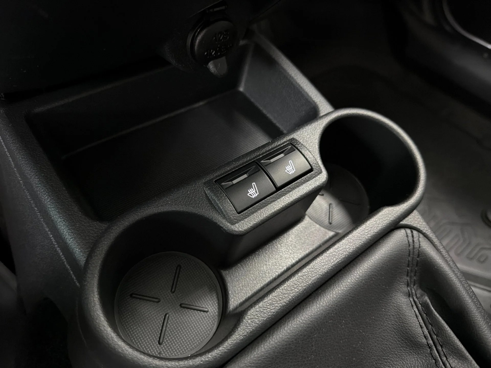 ВАЗ (LADA) Granta 1.6 MT, 2024, 22 032 км - миниатюра 12