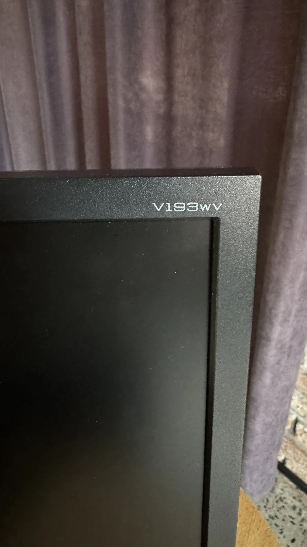 монитор Acer V193WV - миниатюра 3