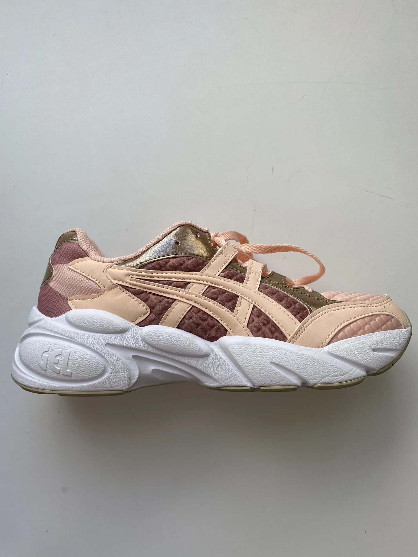 Кроссовки женские Asics breeze , гель. - миниатюра 2
