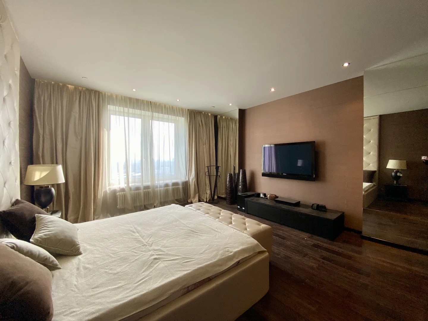 Банкротные торги: Квартира: 3-к. квартира, 187,5 м², 32/50 эт. - миниатюра 4