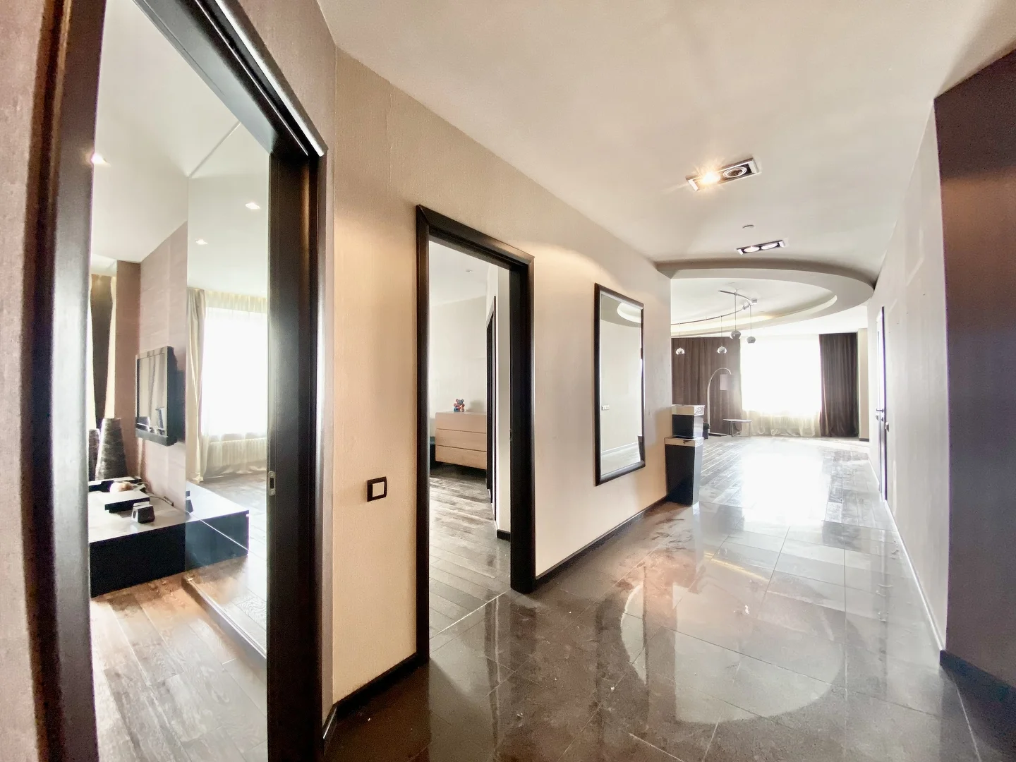 Банкротные торги: Квартира: 3-к. квартира, 187,5 м², 32/50 эт. - миниатюра 9