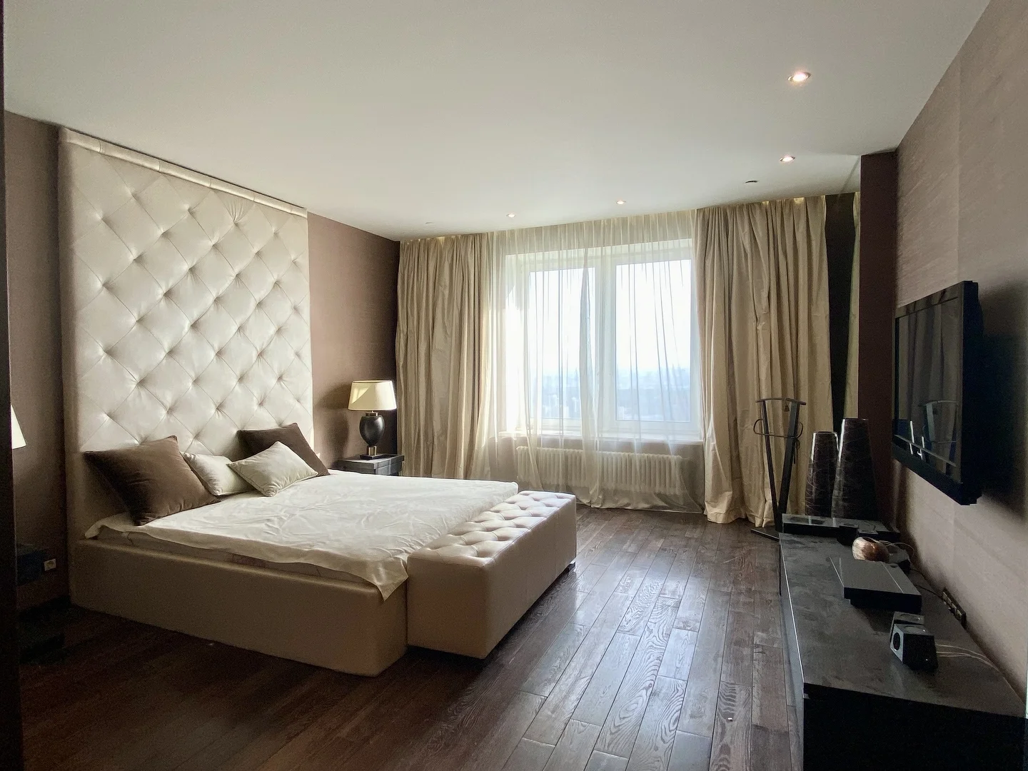 Банкротные торги: Квартира: 3-к. квартира, 187,5 м², 32/50 эт. - миниатюра 15
