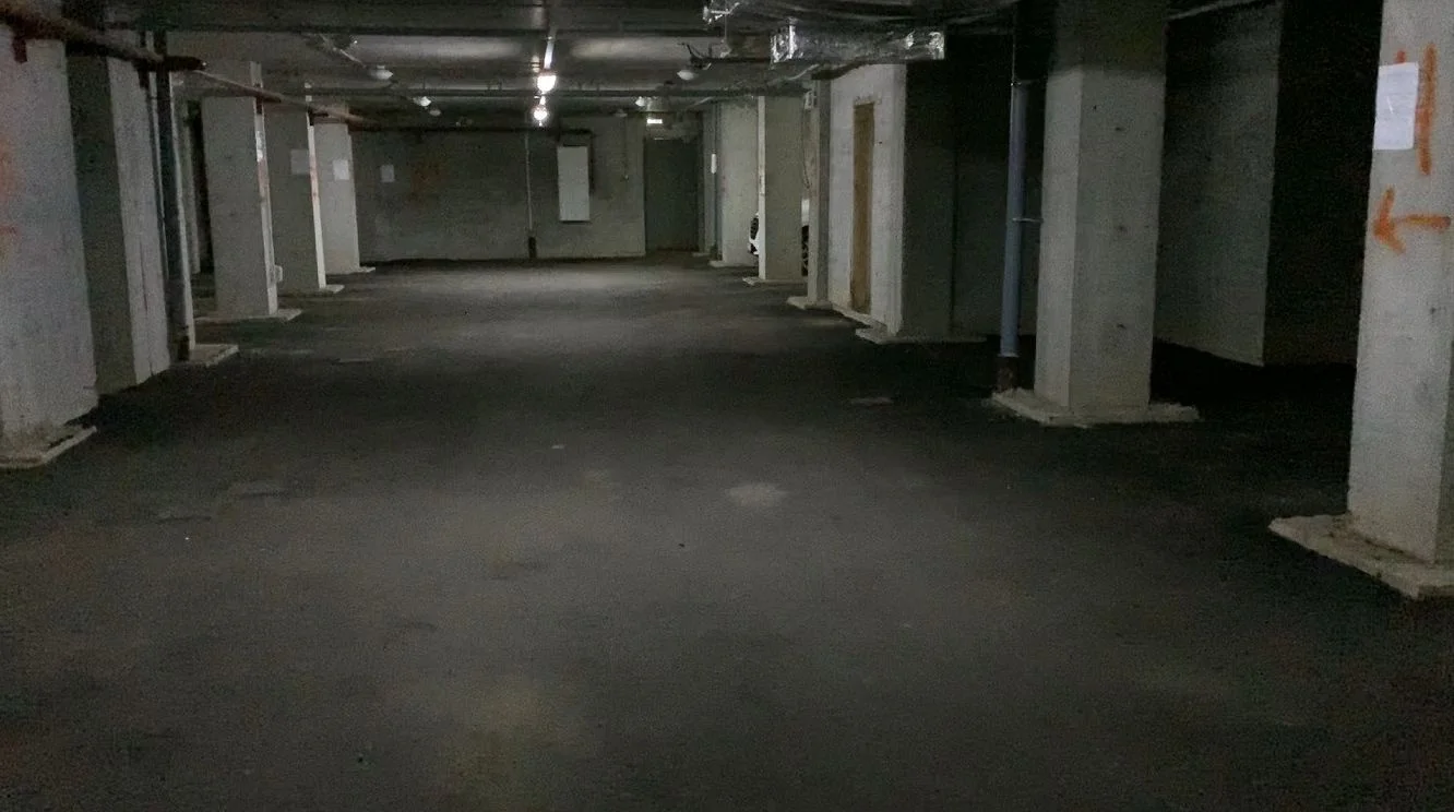 Машиноместо, 21 м², Депутатская ул., 25 - миниатюра 2