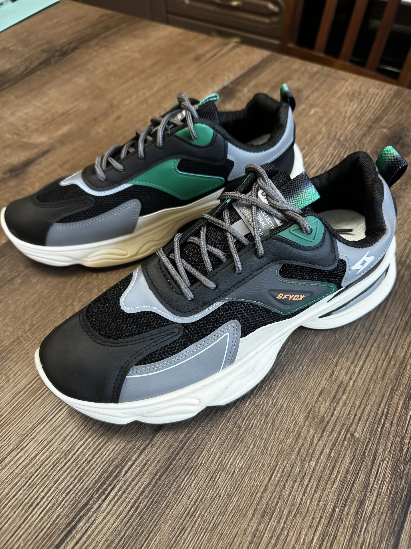 Модные кроссовки Air Max трекинг Yeezy стиль - миниатюра 2