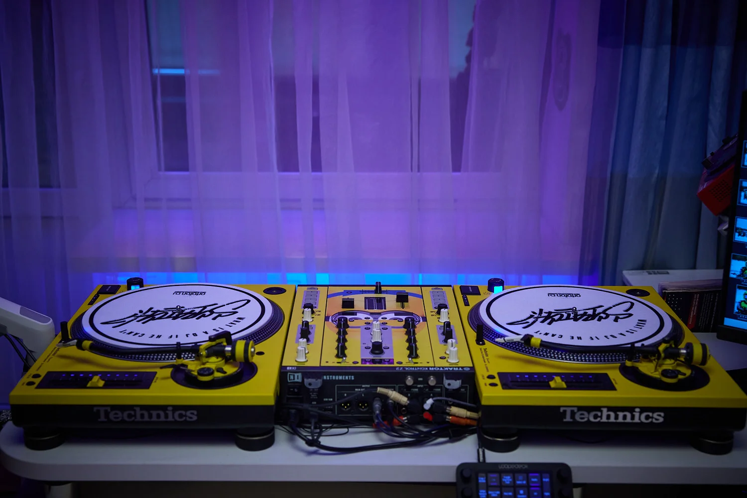 Technics SL1200 MK5 G - миниатюра 3