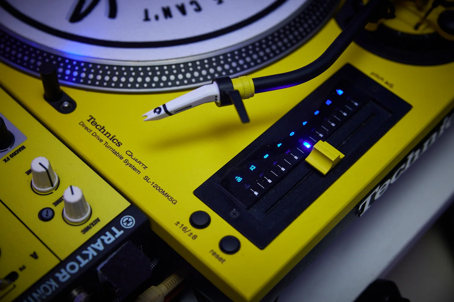 Technics SL1200 MK5 G - миниатюра 5