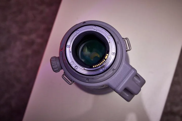 Canon EF 300mm f/2.8l is ii usm - миниатюра 10
