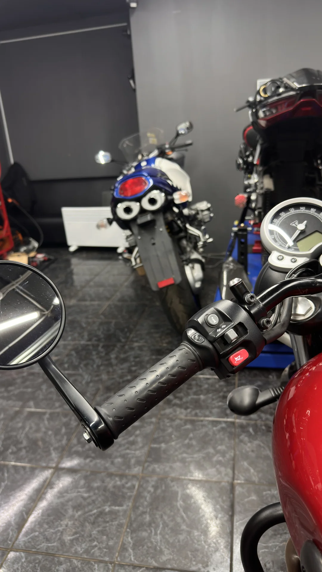 Triumph street twin 900 2019 - миниатюра 8