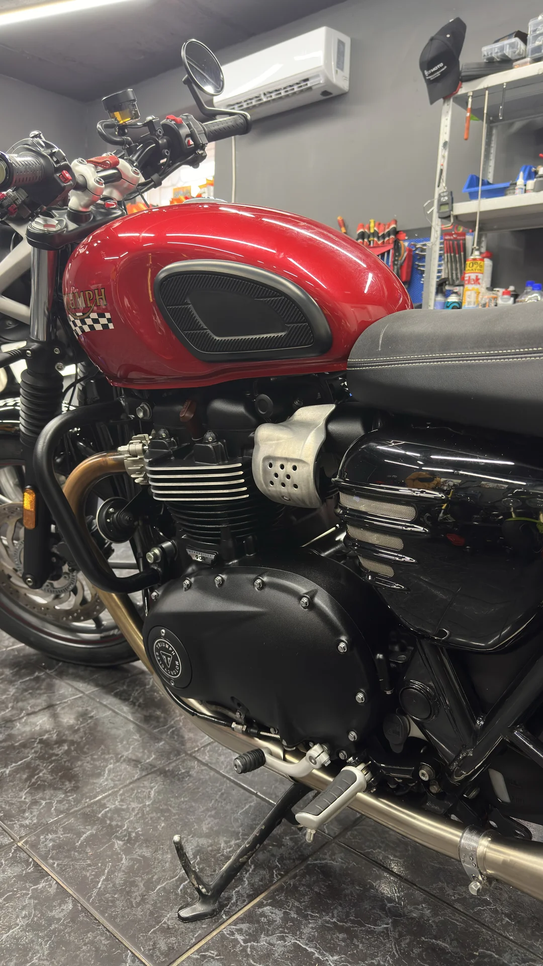Triumph street twin 900 2019 - миниатюра 12