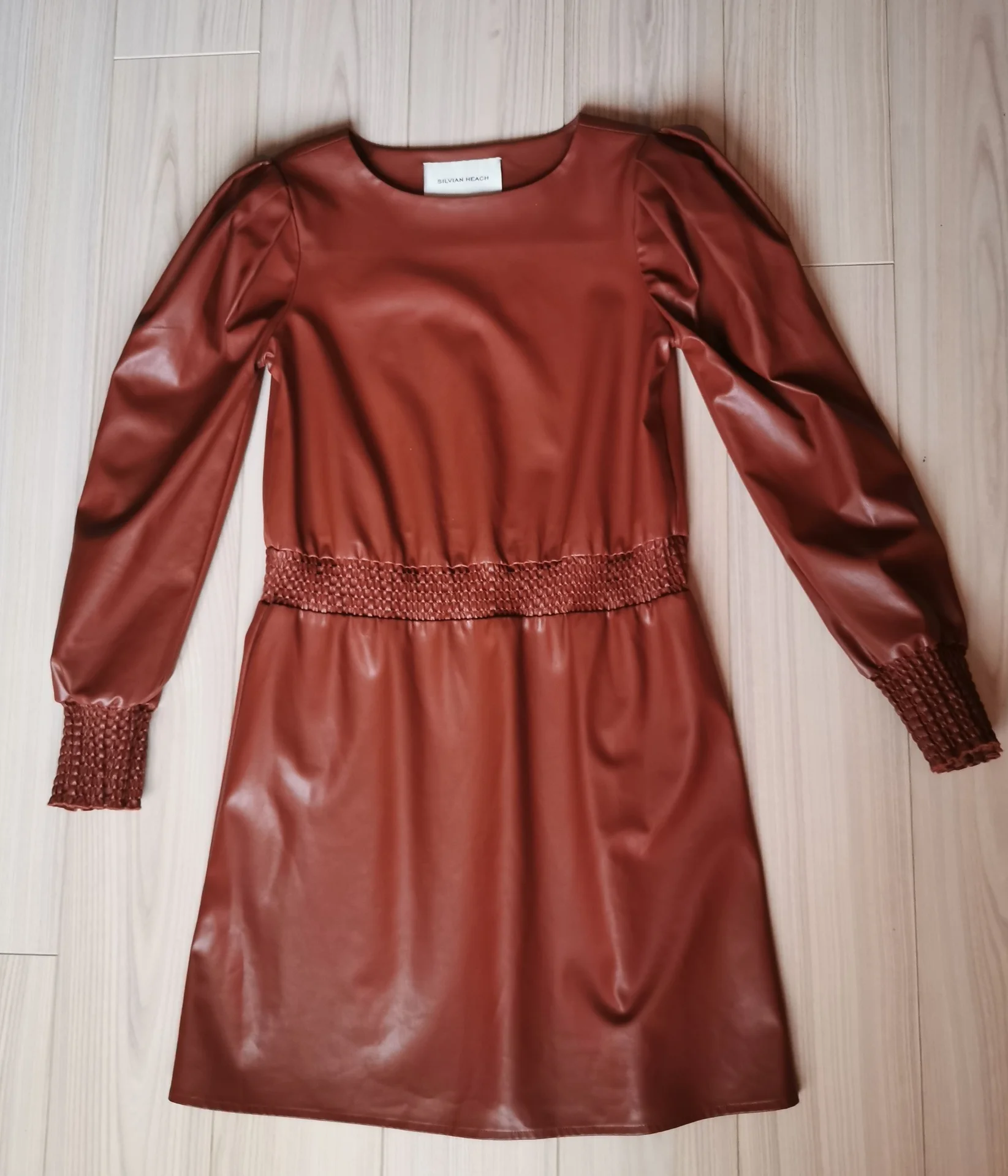 Платье женское Silvian Heach 44-46 р-р - изображение 1