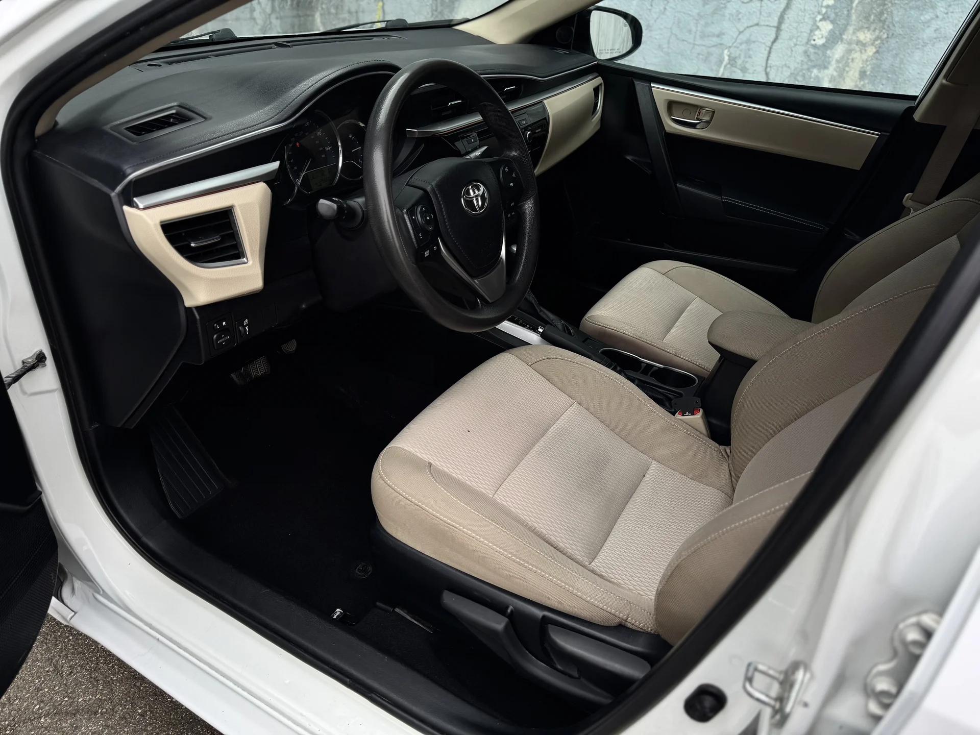 Toyota Corolla 2014 - миниатюра 19