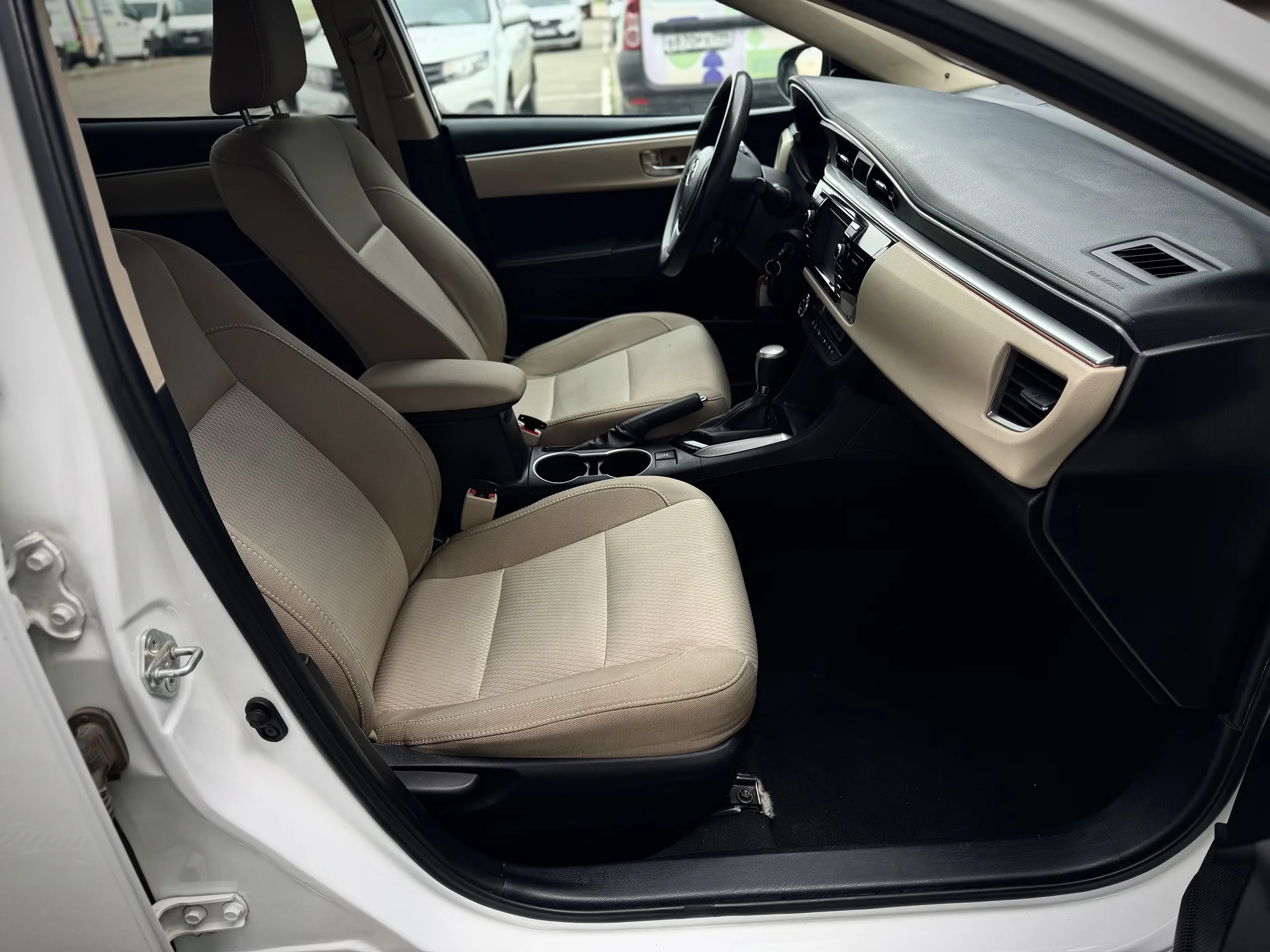 Toyota Corolla 2014 - миниатюра 23