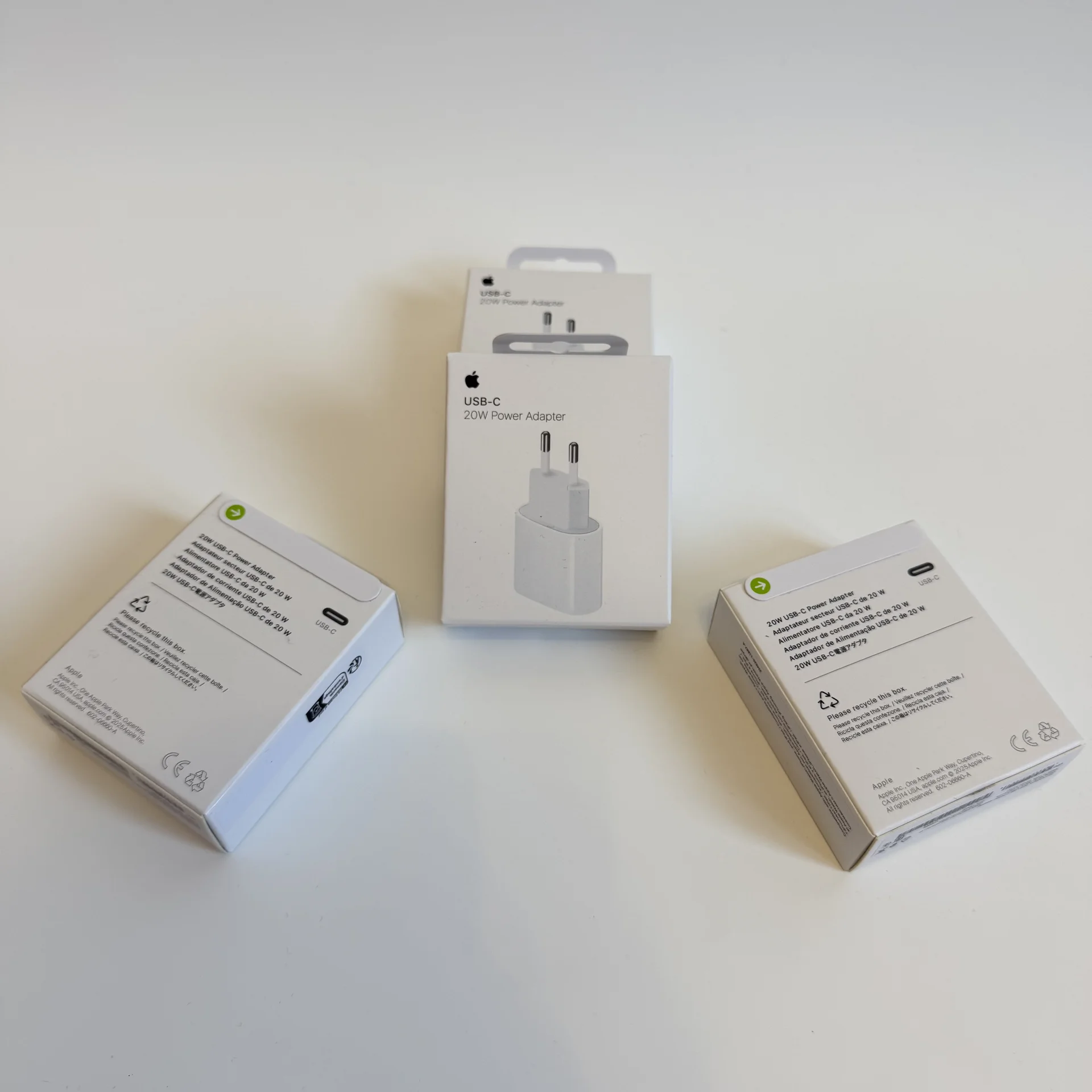Адаптер Apple 20w USB-C - изображение 1