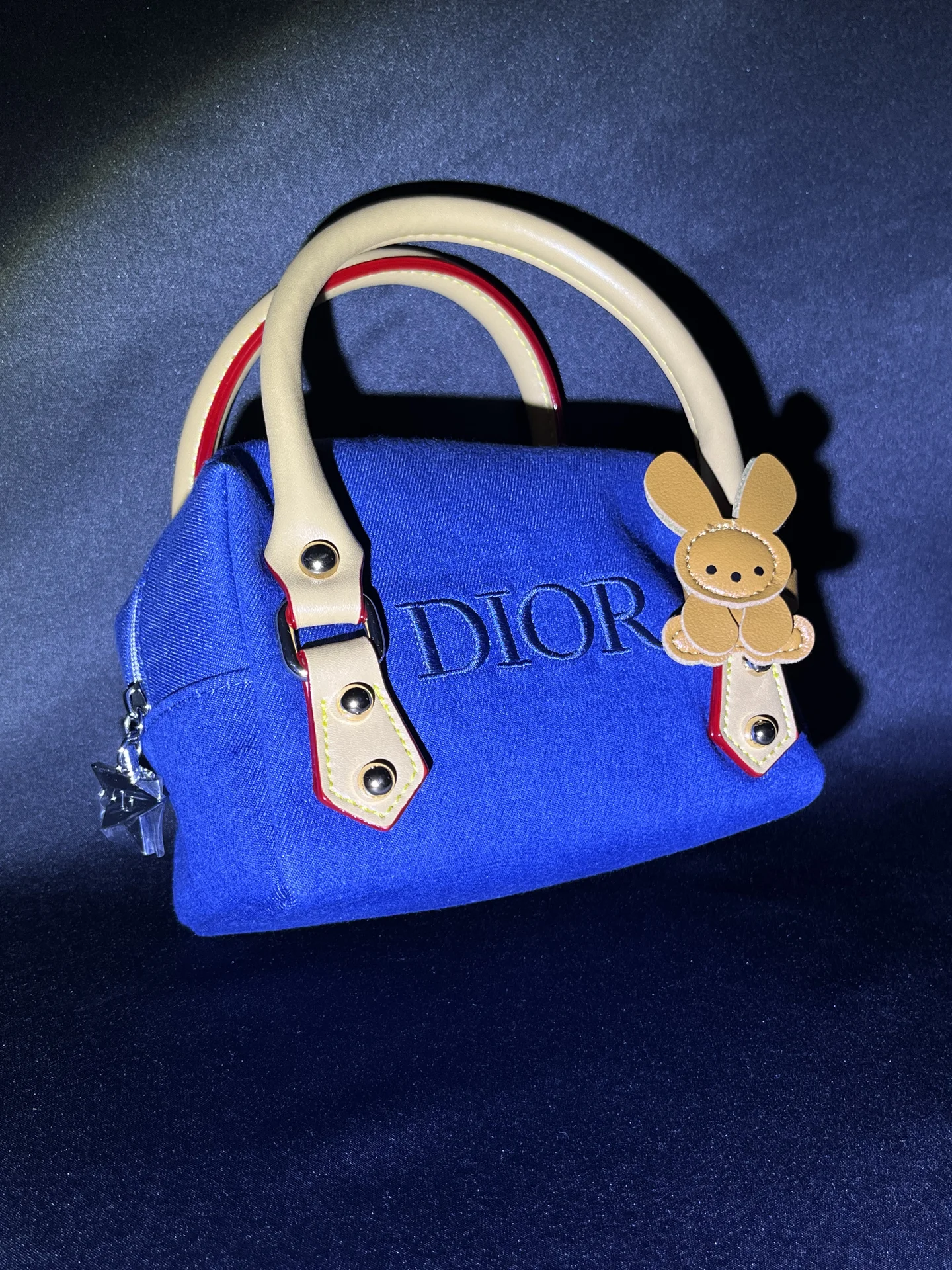 Сумка Dior с зайцем Оригинал - миниатюра 2