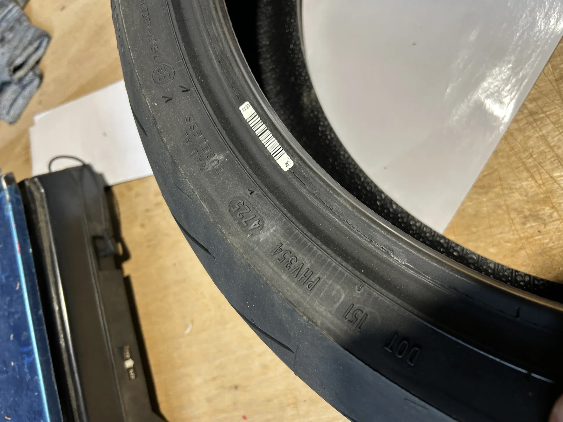 160/60/17 Pirelli Rosso 3 - миниатюра 4