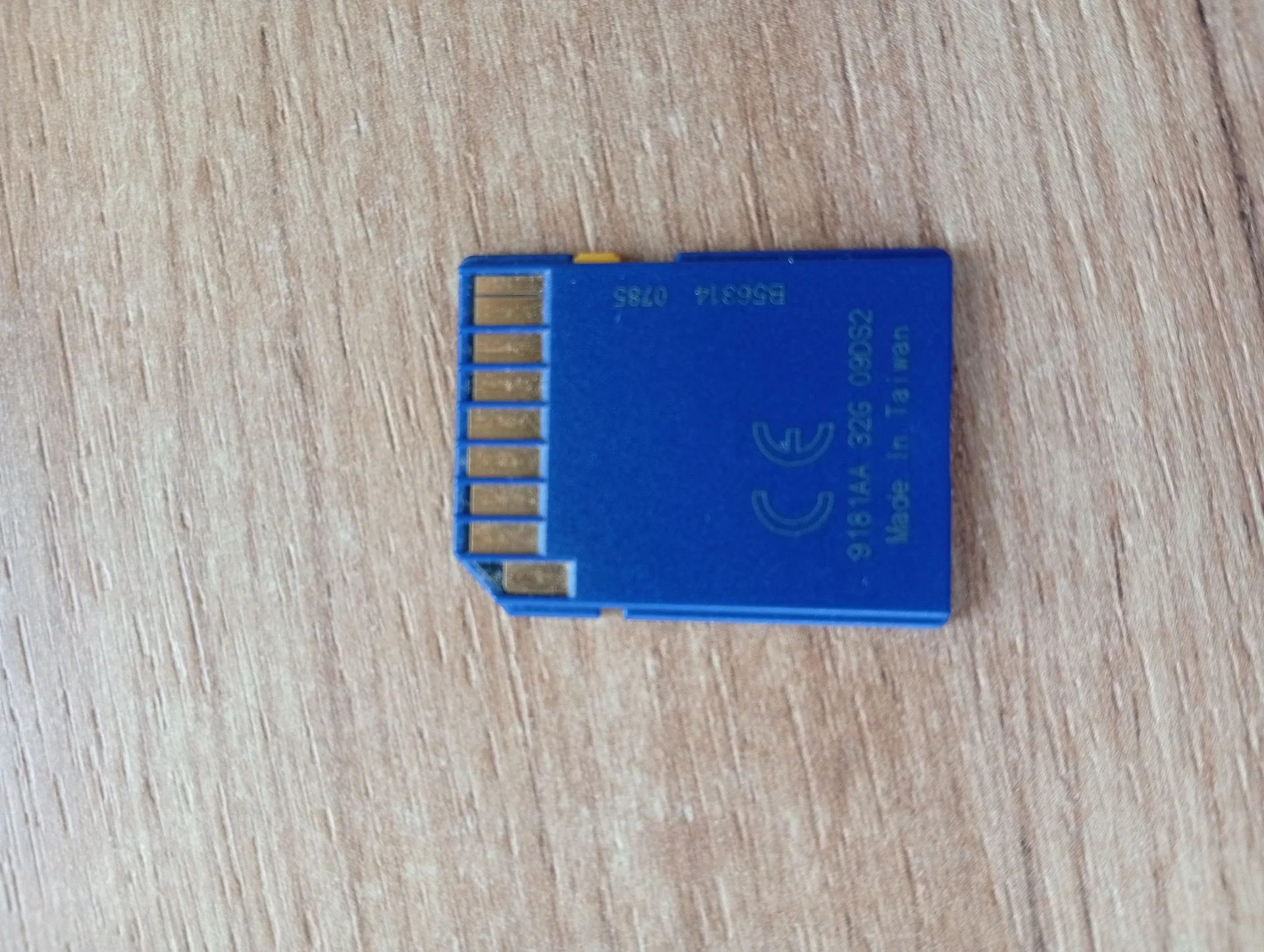 Карта памяти Transcend SDHC 32GB 10Class 200x - миниатюра 3