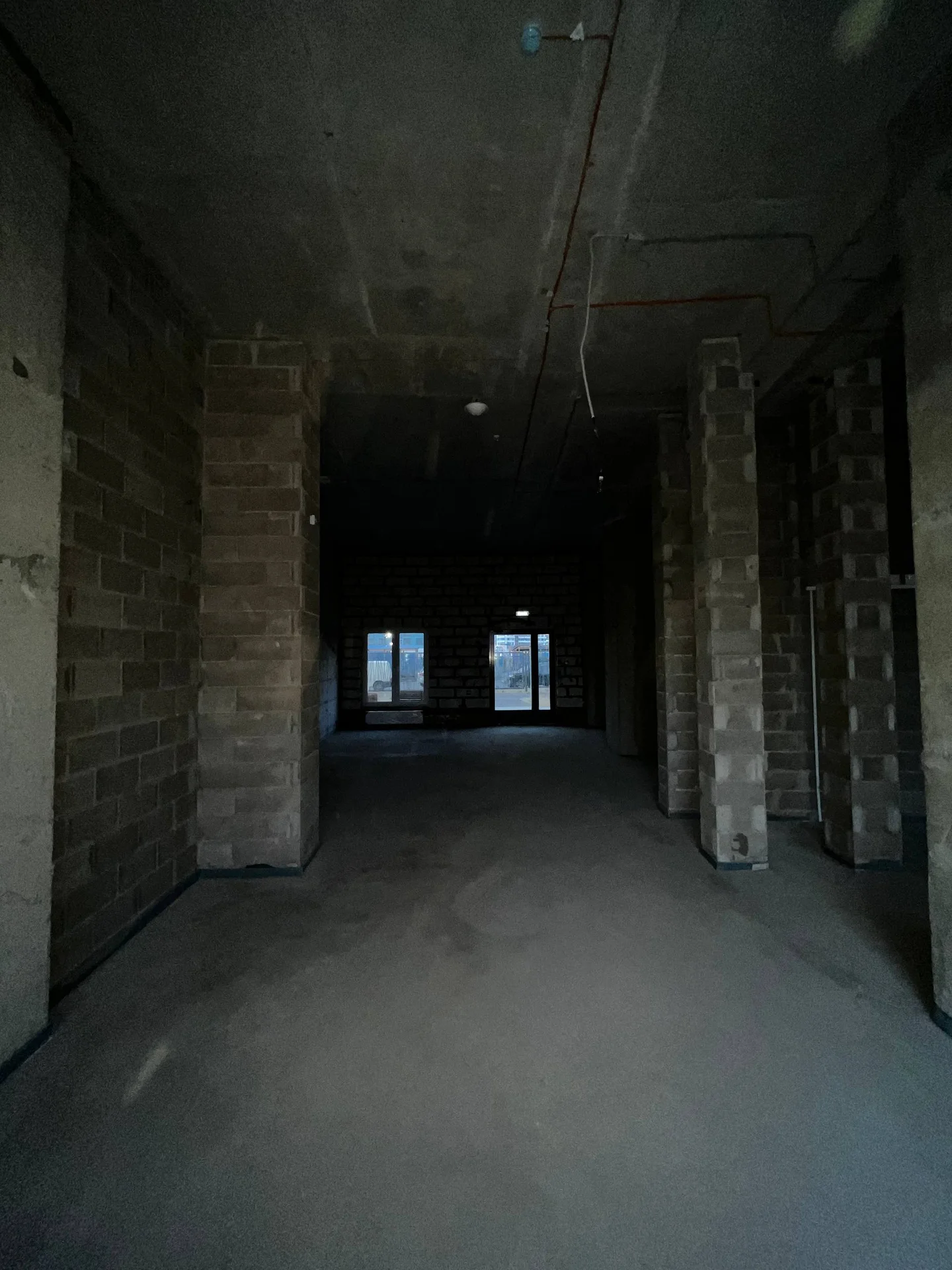 ПСН 96,3 м², 1 этаж, витринные окна — наб. Миклухо‑Маклая, ЖК SeaView - миниатюра 8