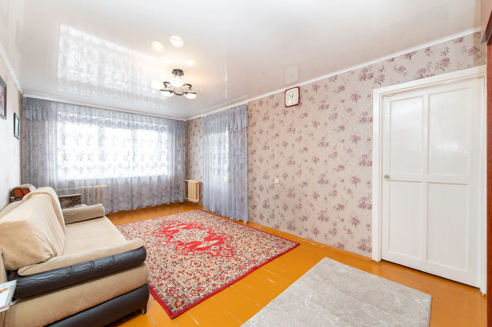 Продам трехкомнатную квартиру в центре - миниатюра 3