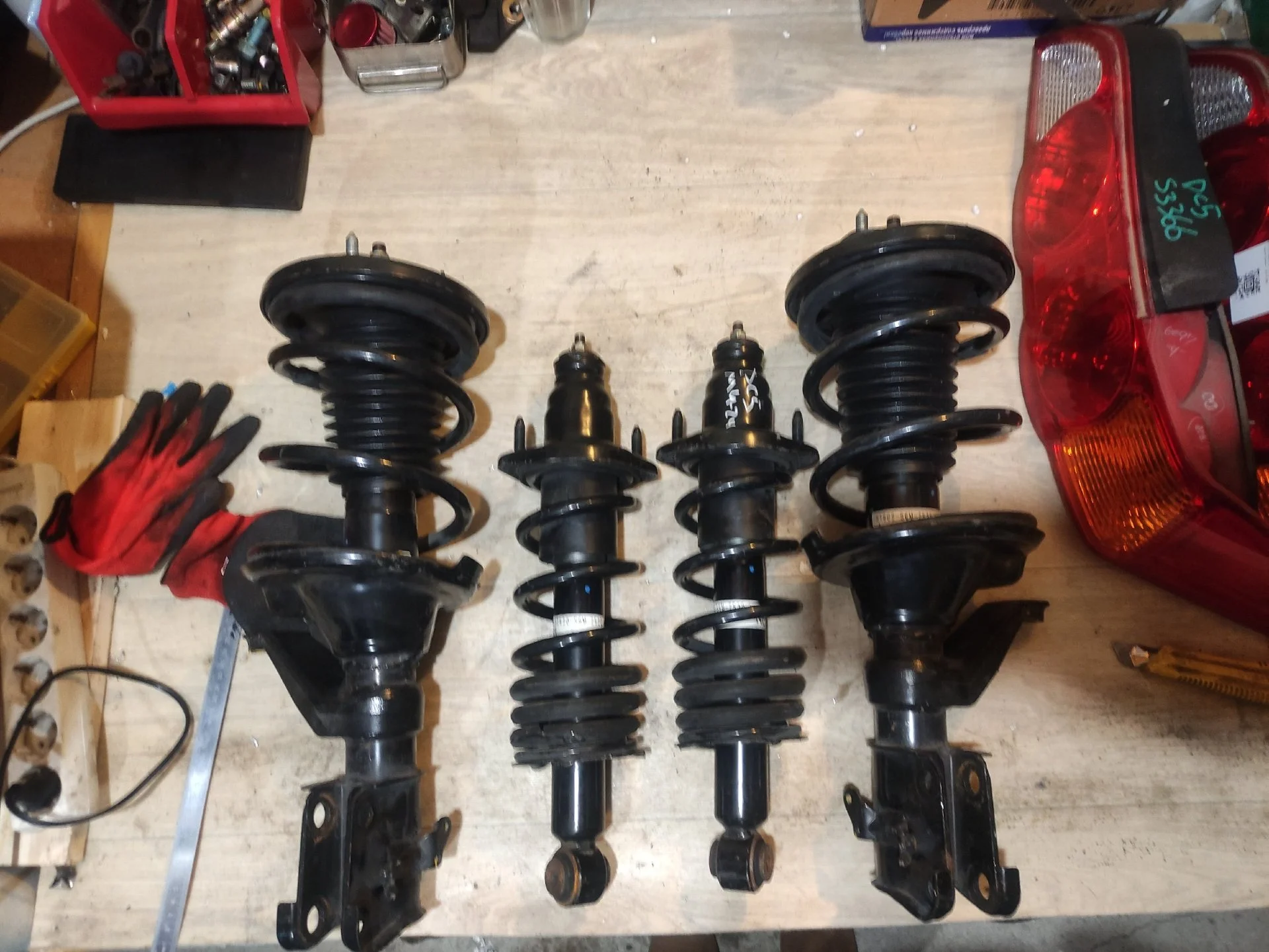 Стойки Honda Integra Dc5 / Acura Rsx / Civic Eu / Ep3 - миниатюра 5
