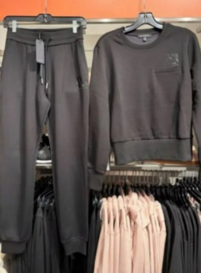 Свит женский Armani Exchange Новый. Оригинал. - миниатюра 2