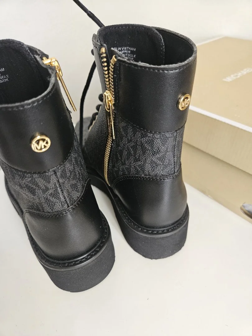 Michael Kors женские ботинки. Новые - миниатюра 2