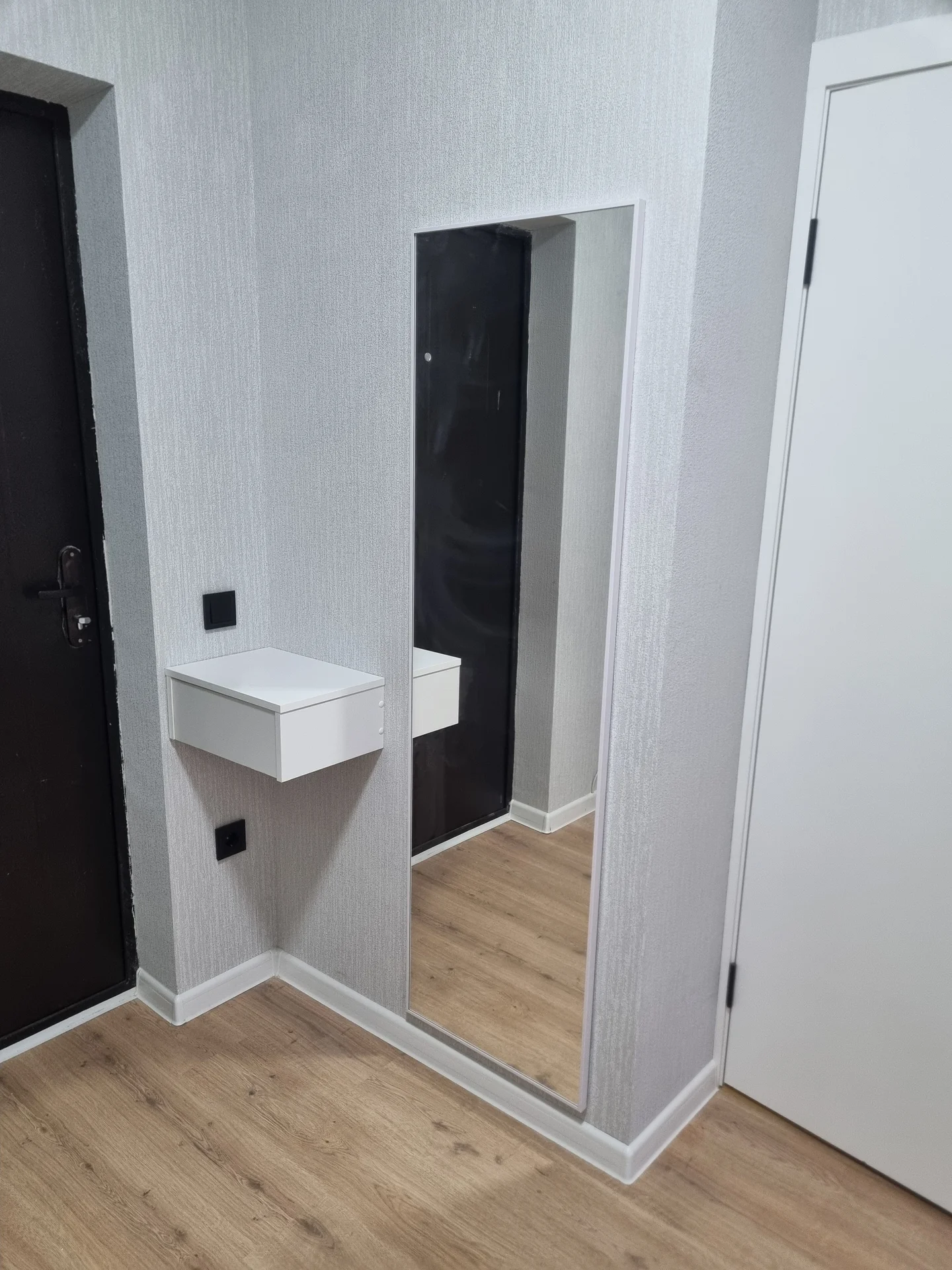 3х комн.квартира,Краснодар, Летчика Позднякова 2 - миниатюра 11
