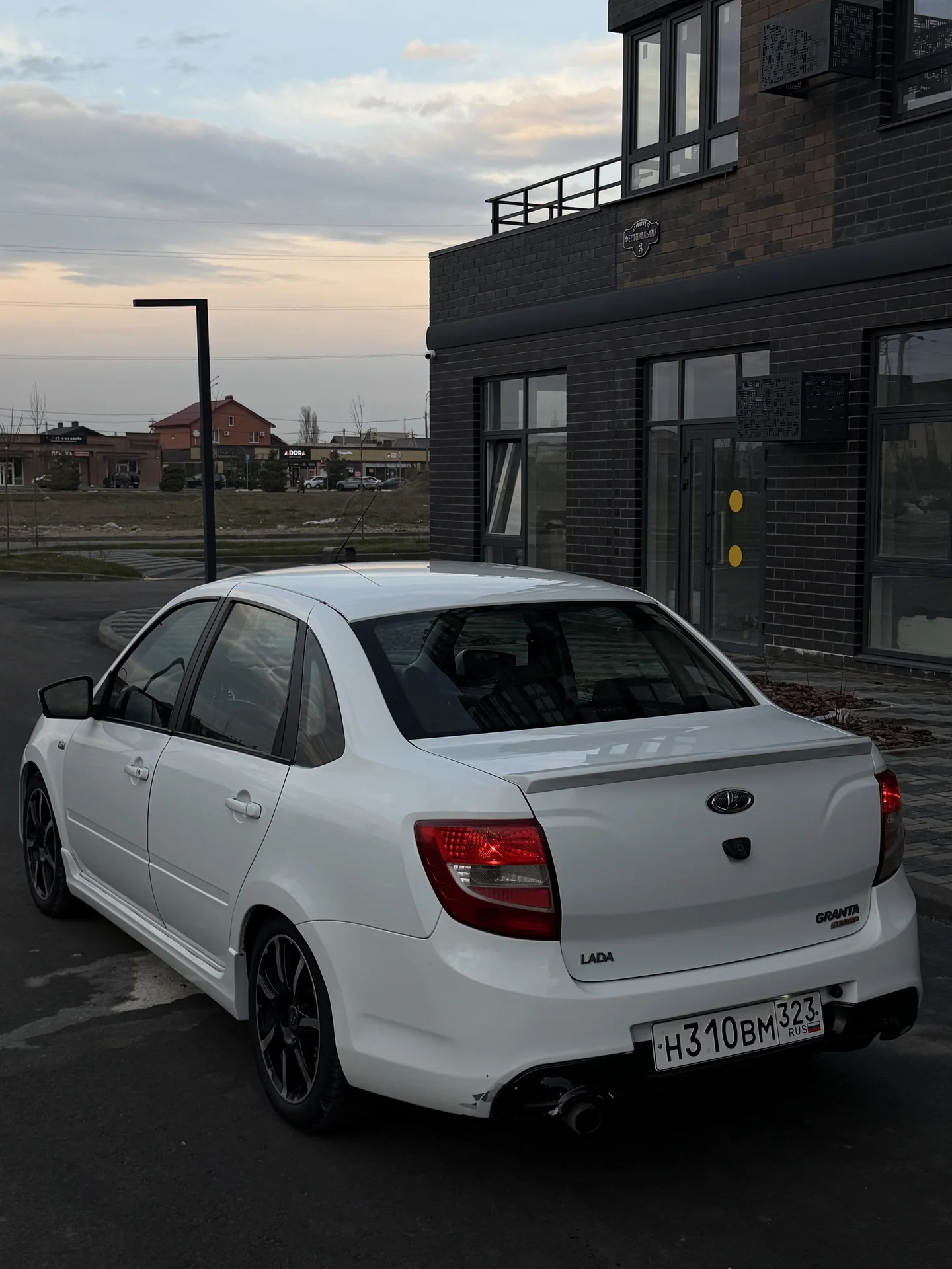 Lada Granta Sport - миниатюра 8