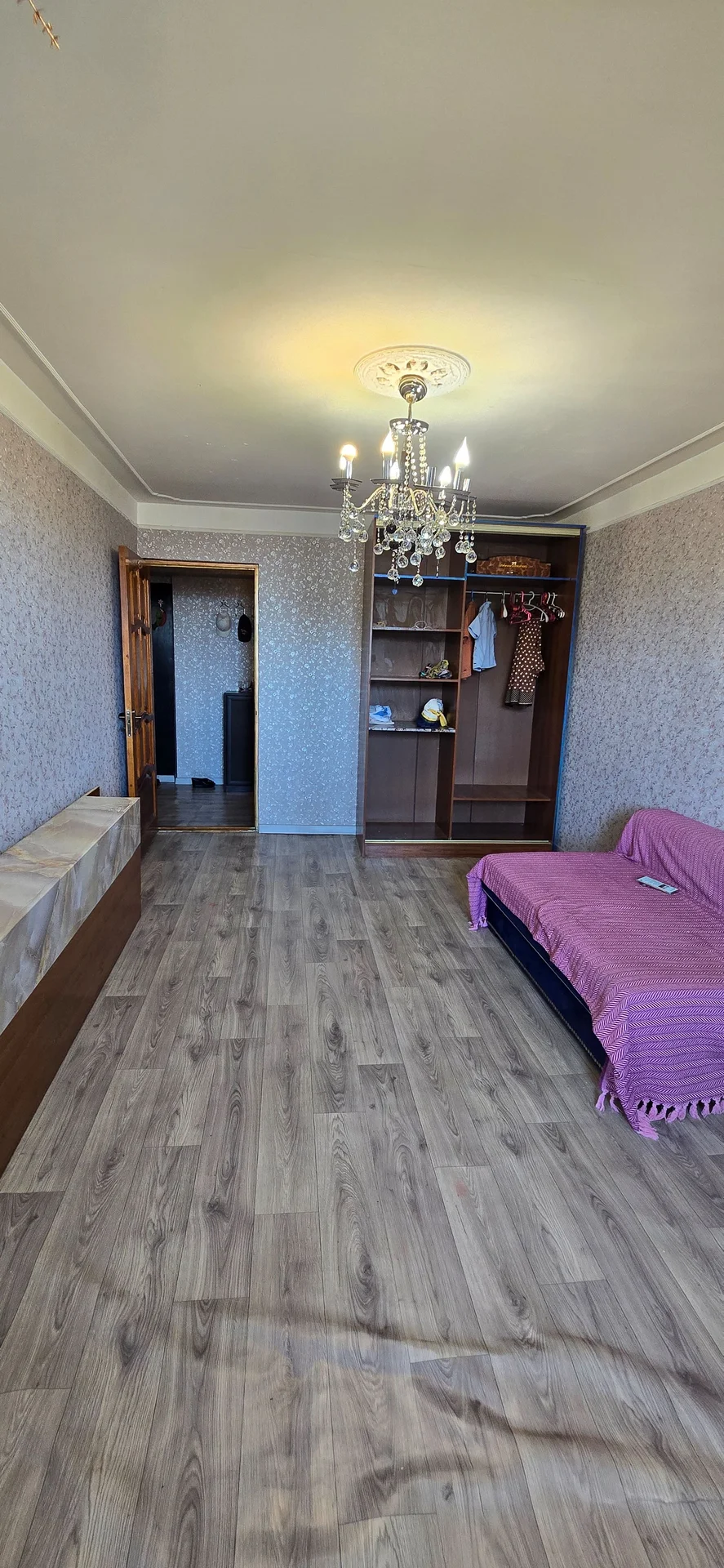 продаю квартиру - миниатюра 2
