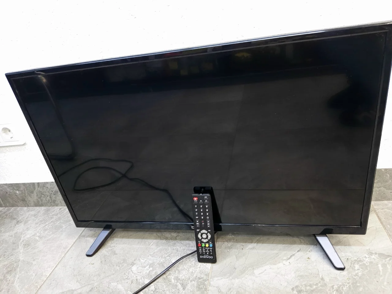 Телевизор daewoo 32 hd led tv (М29) - изображение 1