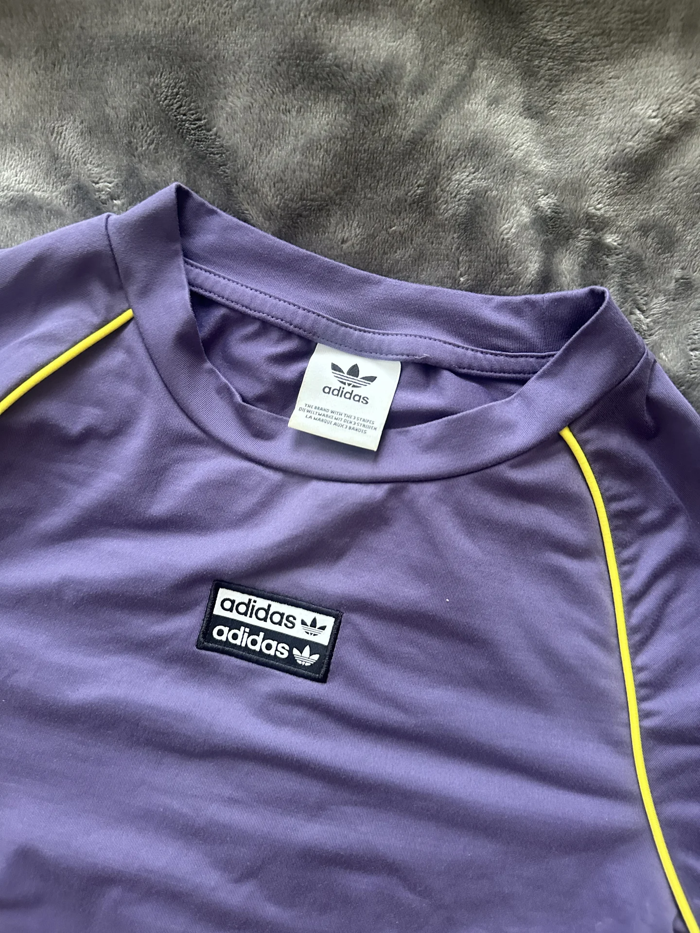 топ adidas - миниатюра 4