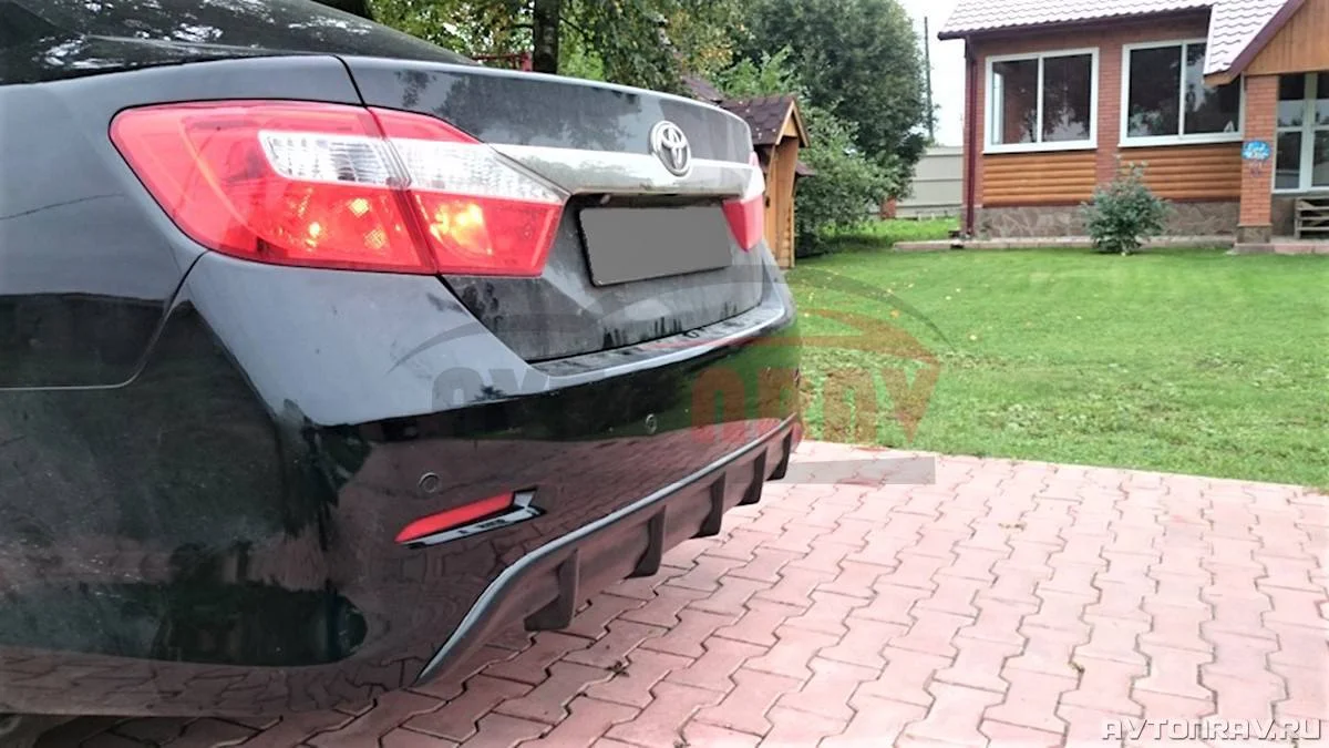 Диффузор на бампер Toyota Camry V50 структурный - изображение 1