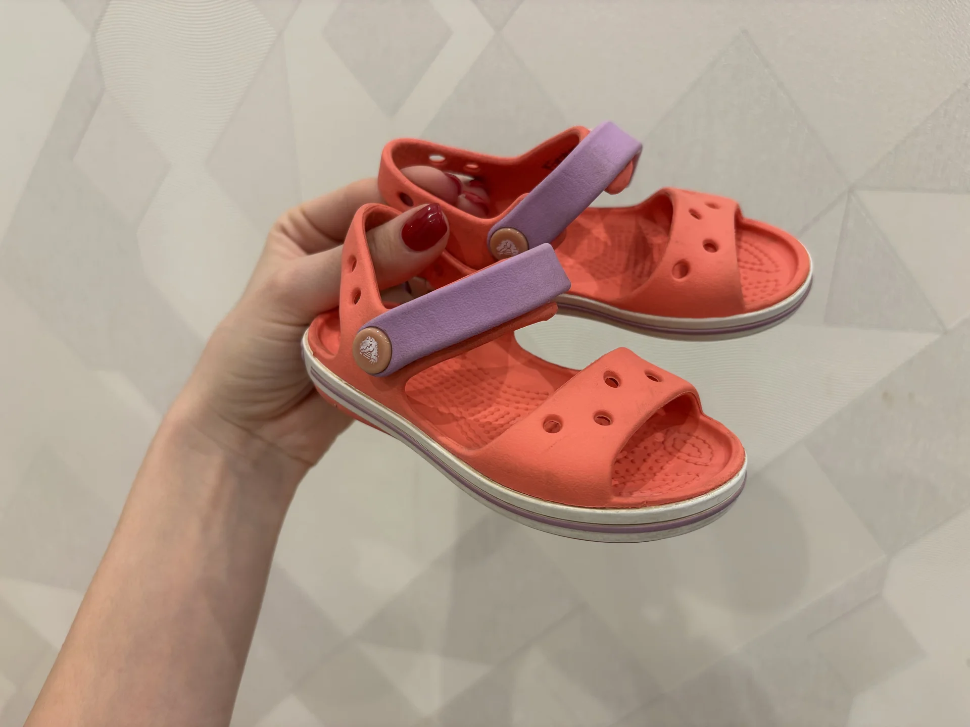 Сандалии Crocs c6 - изображение 1
