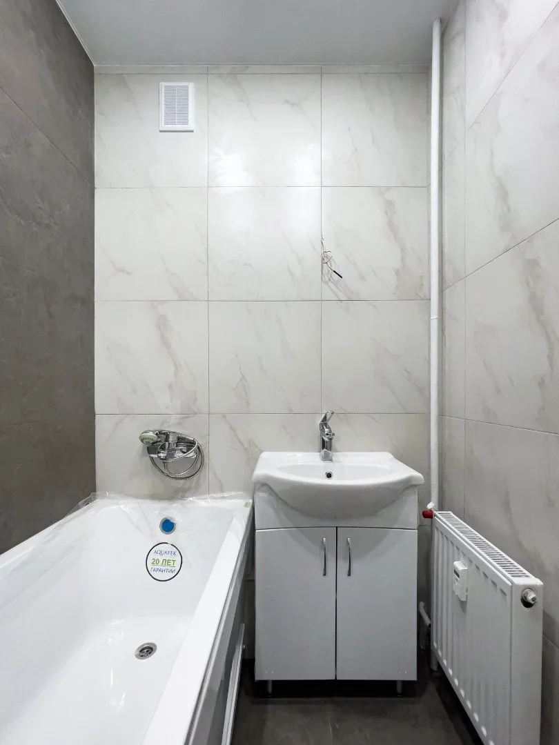 Новая 1-к. квартира, 44 м², 10/18 эт. в ЖК комфорт-класса - миниатюра 19